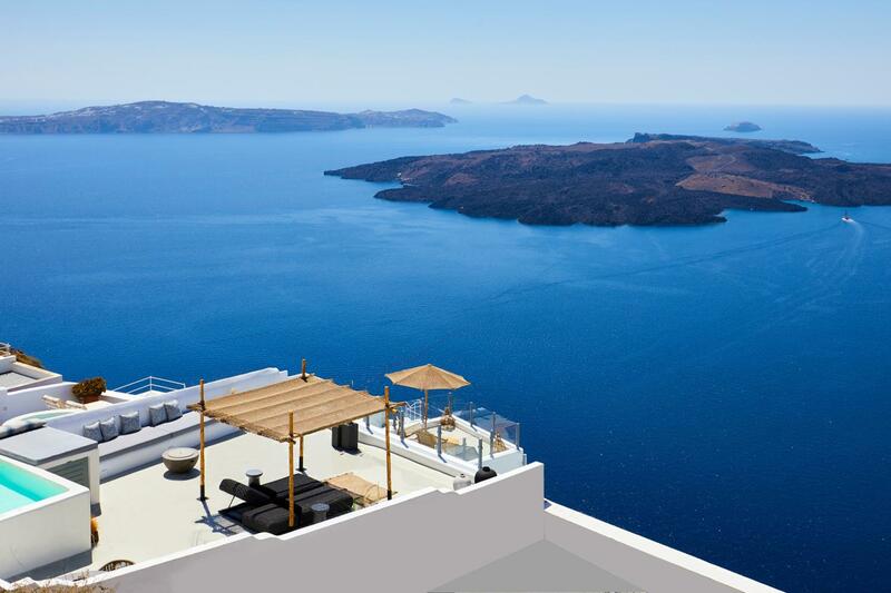 U & ME SUITES, Fira, Santorini