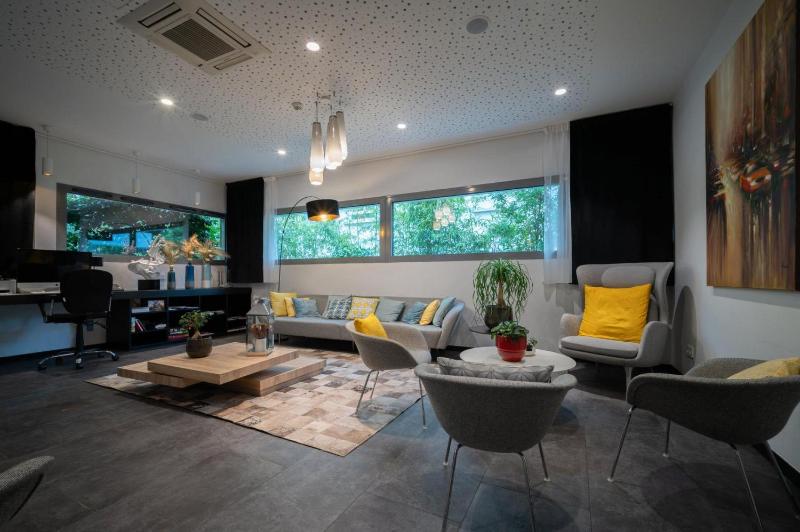 Best Western Plus Central Park Hotel, La Rochelle