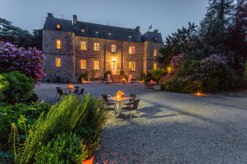 Chateau Le Val, Cotentin