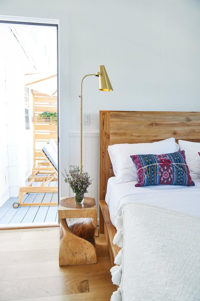 Hero Beach Club, Long Island