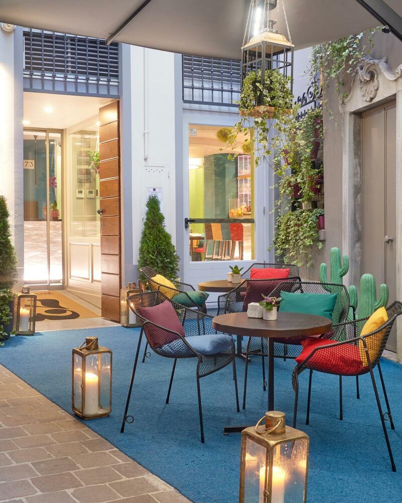 73 Boutique Hotel, Como Town