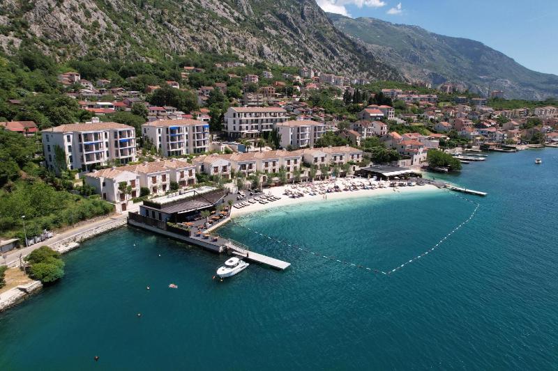 HUMA Kotor Bay Hotel and Villas, Kotor