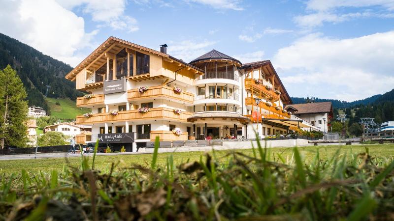 Hotel Arkadia - "Adults Only", Alta Badia