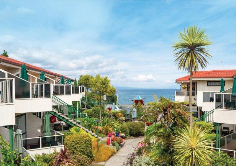 Ika Nui Taupo, Lake Taupo