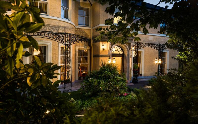 Cork's Vienna Woods Hotel & Villas, Cork