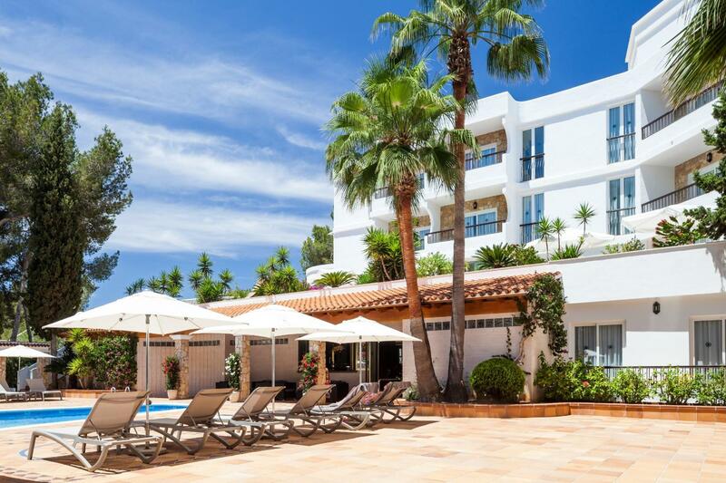 15 Best Hotels in Santa Eularia (Luxury, Boutique)