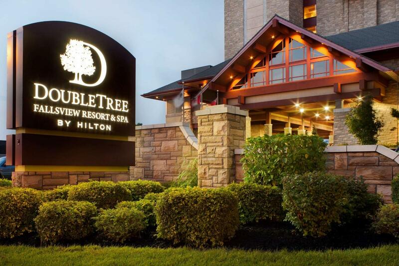 DoubleTree Fallsview Resort & Spa by Hilton - Niagara Falls, Niagara Falls