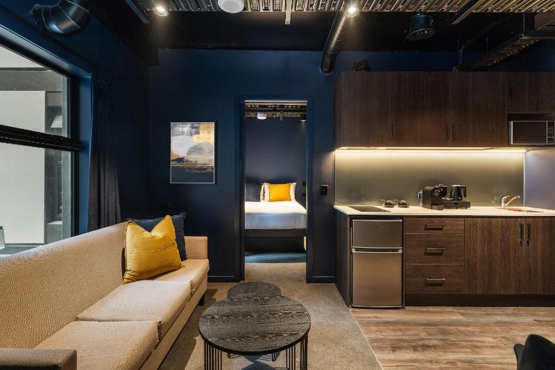 Abstract Hotel, Auckland