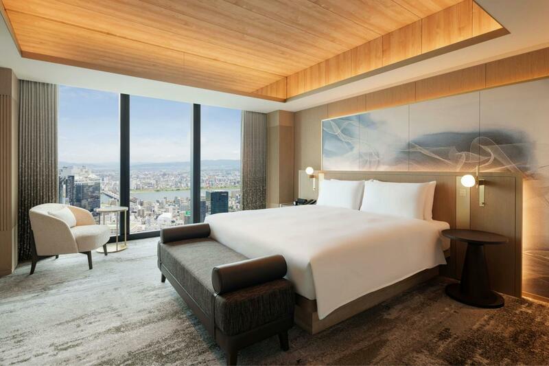 THE OSAKA STATION HOTEL, Autograph Collection, Osaka