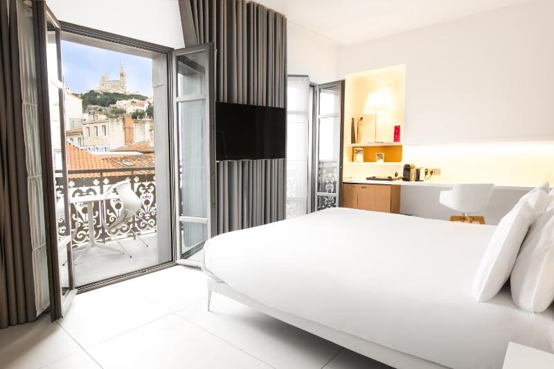 15 Best Hotels in Marseille (Boutique, Luxury, 5Star)