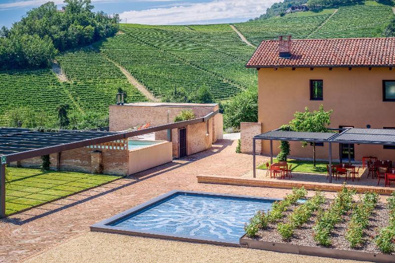 Foresteria, Winery & Events Destination, Castiglione Falletto