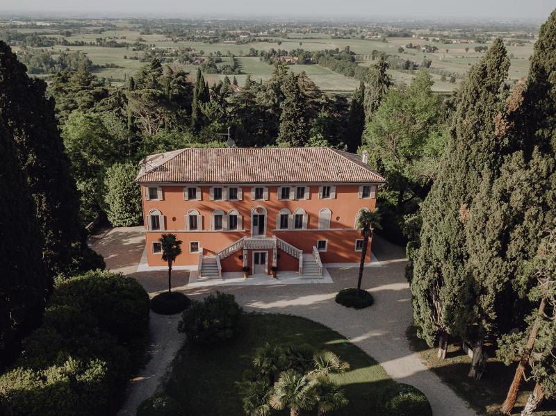 Relais Roncolo 1888 - Small Luxury Hotels of the World, Emilia-Romagna