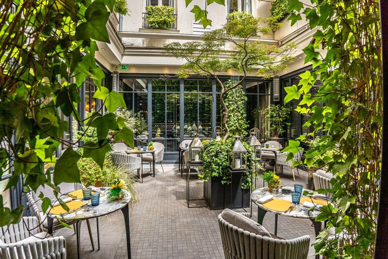 Le Burgundy Paris, Paris