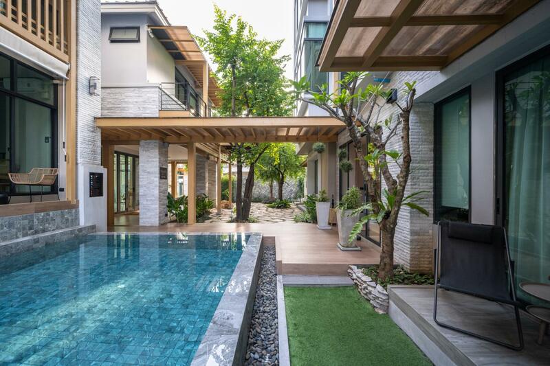 SHAN Villas Sukhumvit, Sukhumvit