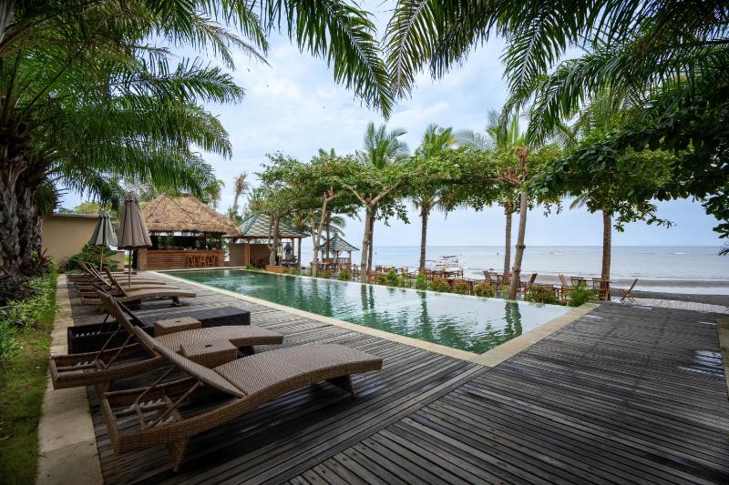 The Grand Villandra Resort Lovina, Lovina