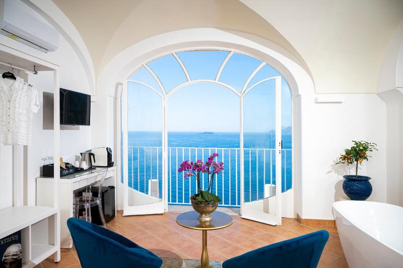 Villa Santa Chiara Positano Suites, Positano