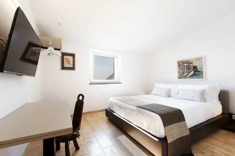 The Sunset Line, Cinque Terre