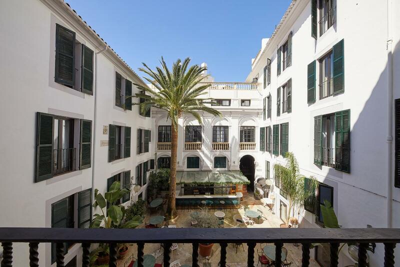 Hotel Born, Palma