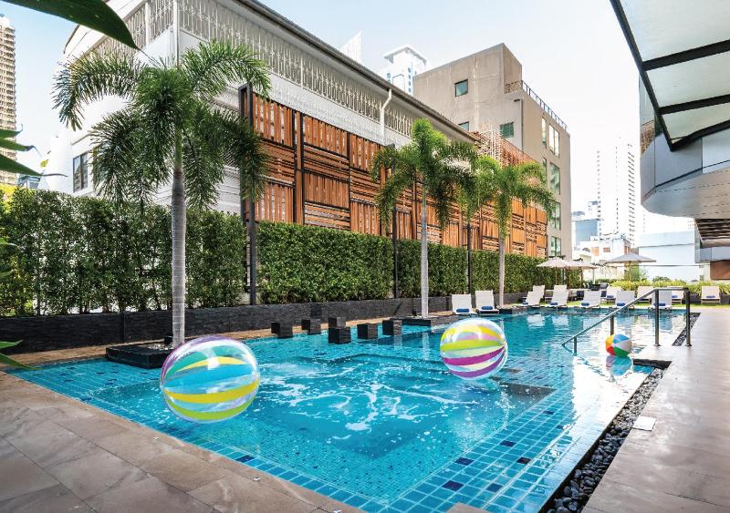 Solitaire Bangkok Sukhumvit 11, Sukhumvit