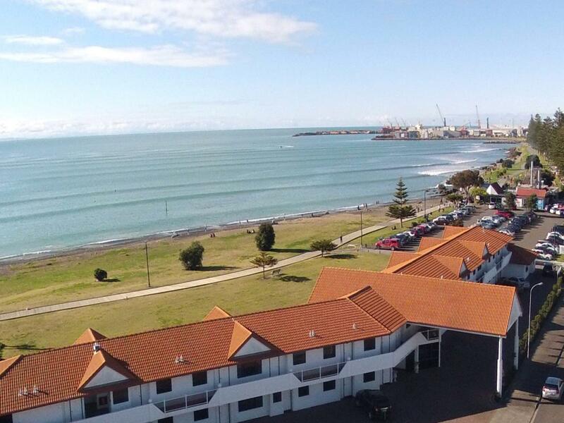 Harbour View Motel on Ahuriri Beach in Napier NZ with sea view suites, Napier