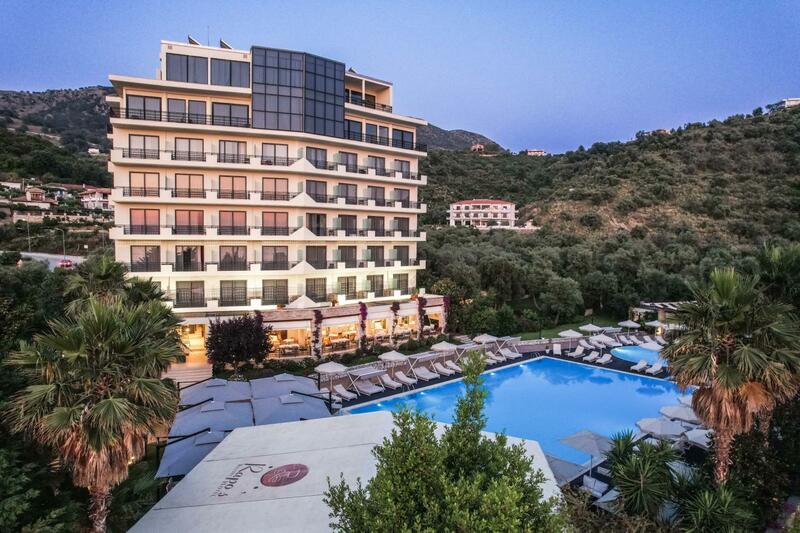 Rapo's Resort Hotel, Himare