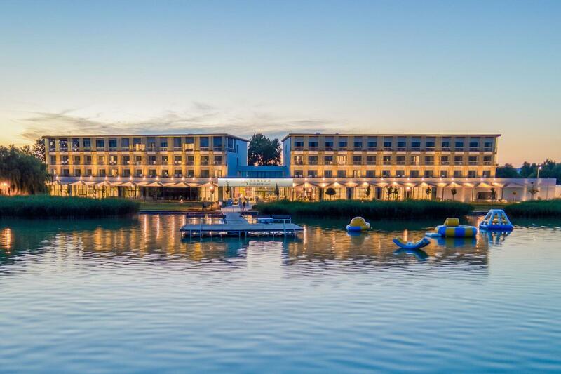 Sirius Hotel****Superior, Lake Balaton