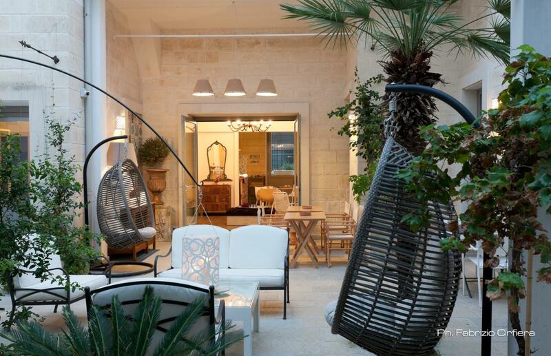 Palazzo Dei Dondoli, Lecce