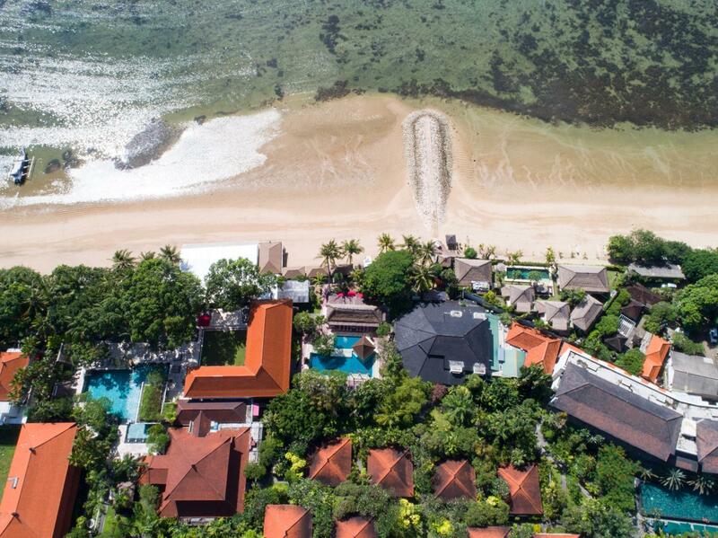 Puri Santrian Beach Resort And Spa, Sanur