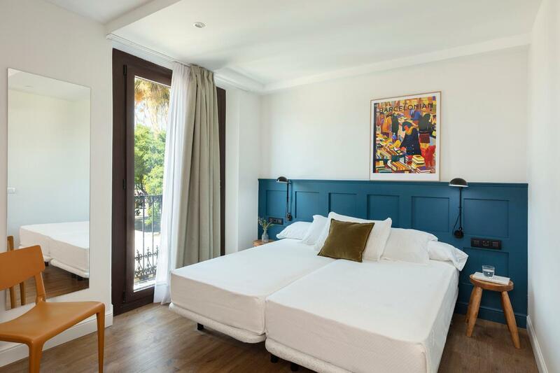 Som Nit Port Vell, El Born