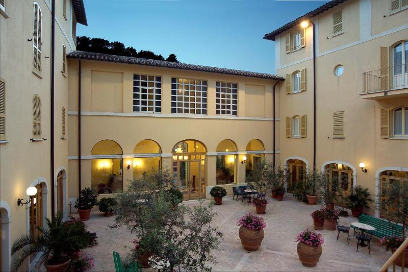 Hotel San Luca, Umbria