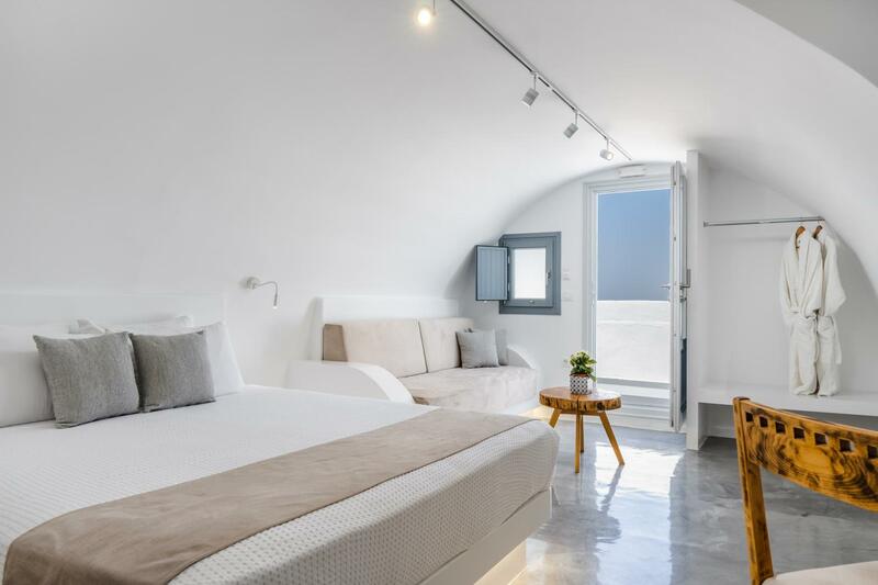 Serenità Luxury Suites, Akrotiri