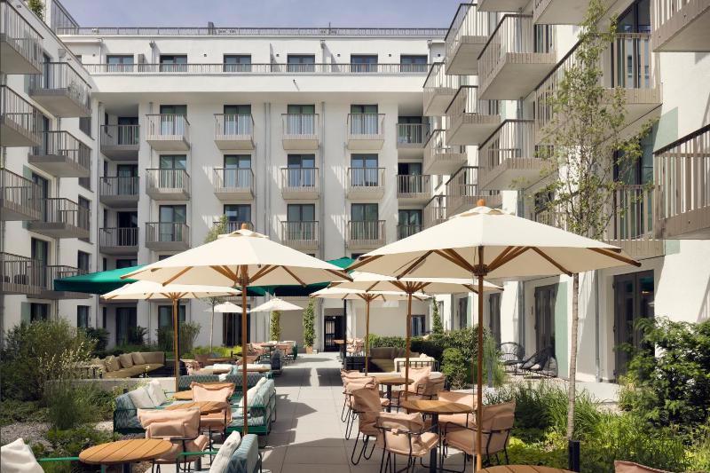 Schwan Locke, Munich