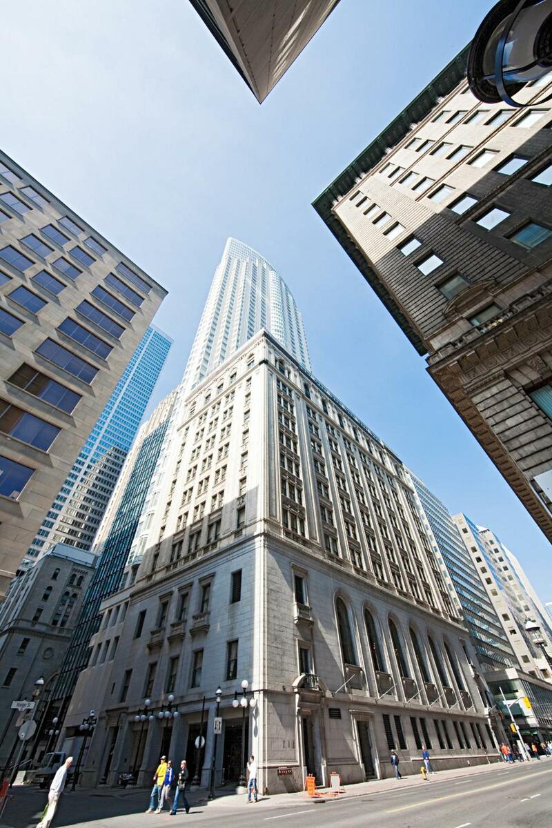 One King West Hotel and Residence, Toronto