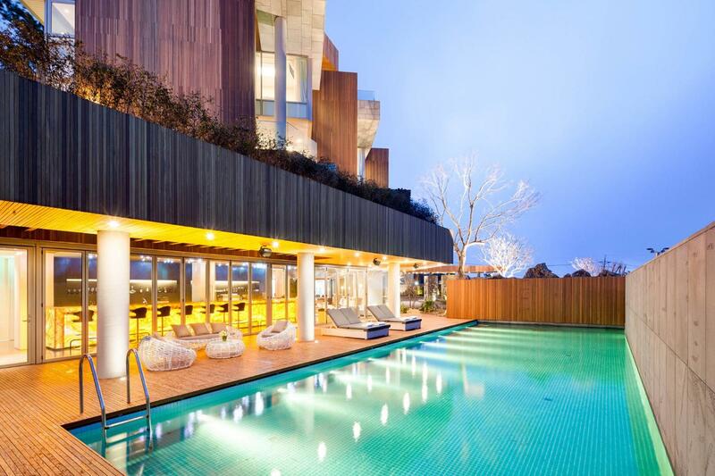 Bayhill Pool & Villa, Jeju