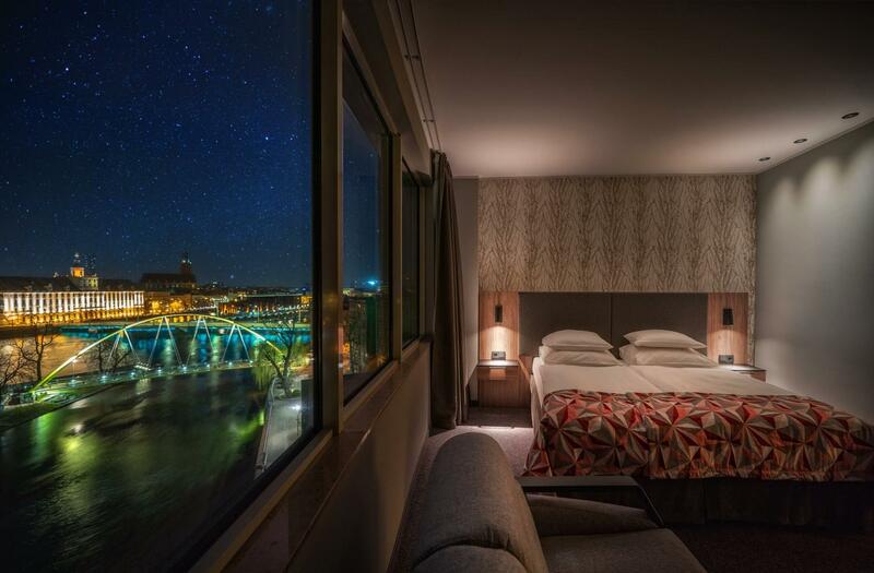 HP Park Plaza, Wrocław