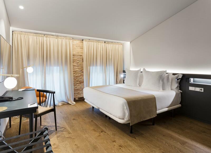 One Shot Mercat, Valencia