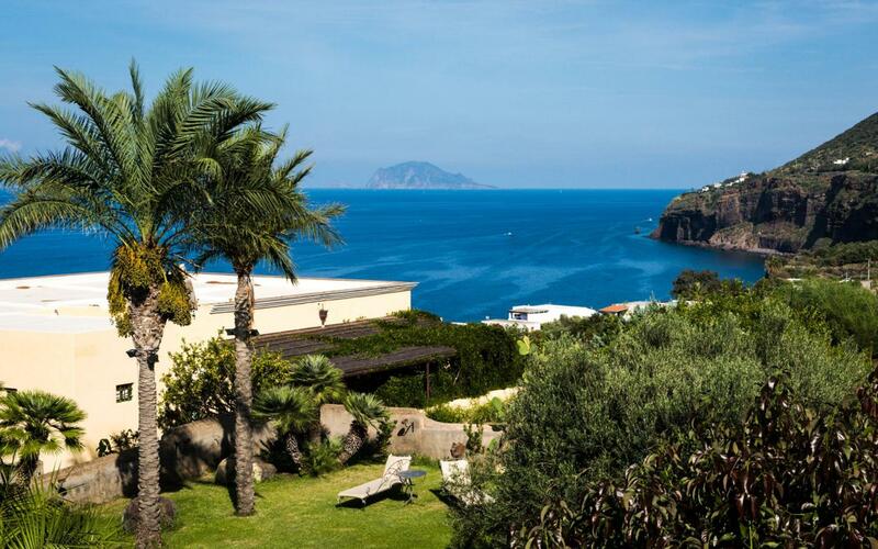 Hotel Signum, Aeolian Islands