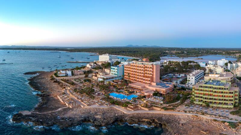 Bikini Island & Mountain Hotel Es Trenc -Adults only-, Mallorca