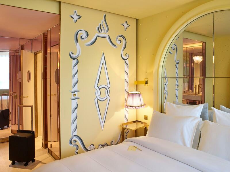 9Confidentiel, Le Marais