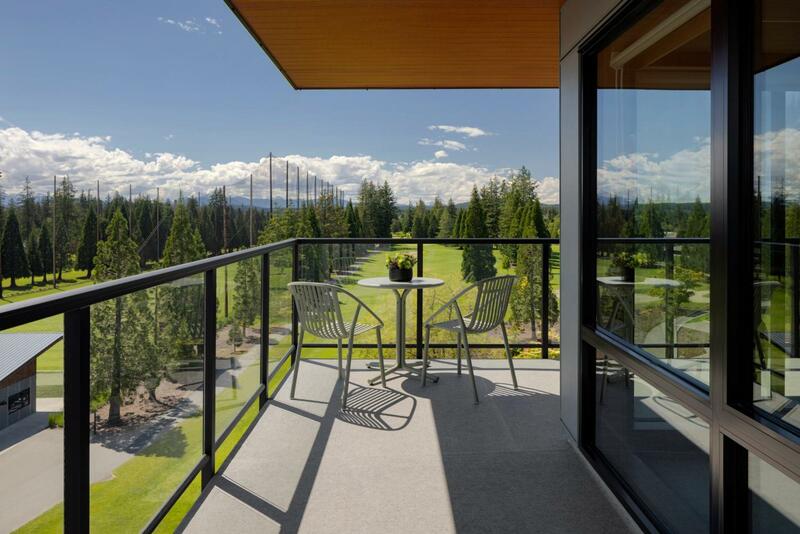 Naturally Pacific Resort, Vancouver Island