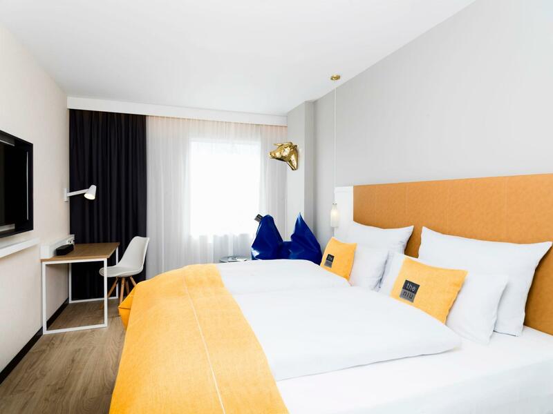 Holiday Inn - the niu, Dairy Haarlem, Haarlem
