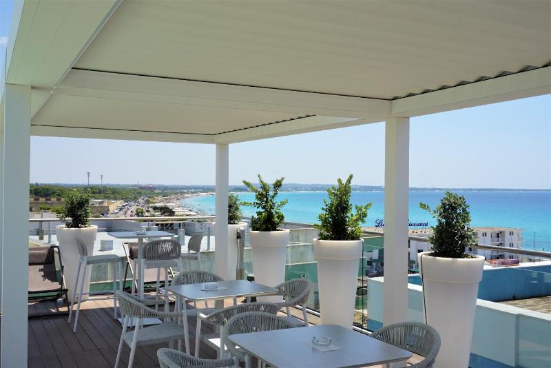 M&F Hotel, Gallipoli