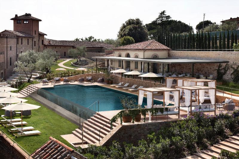 20 Best Hotels in Umbria (Luxury, Boutique)