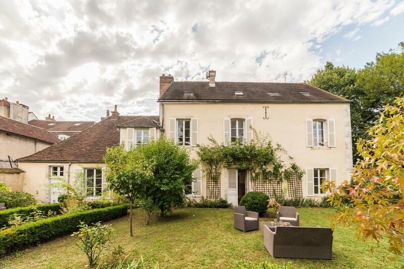 La Villa Ribière, Yonne