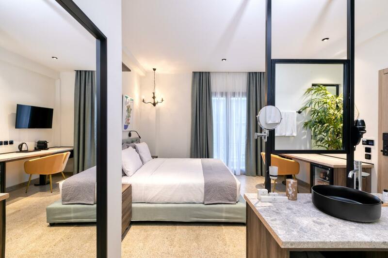 Athens Ivy Suites, Athens