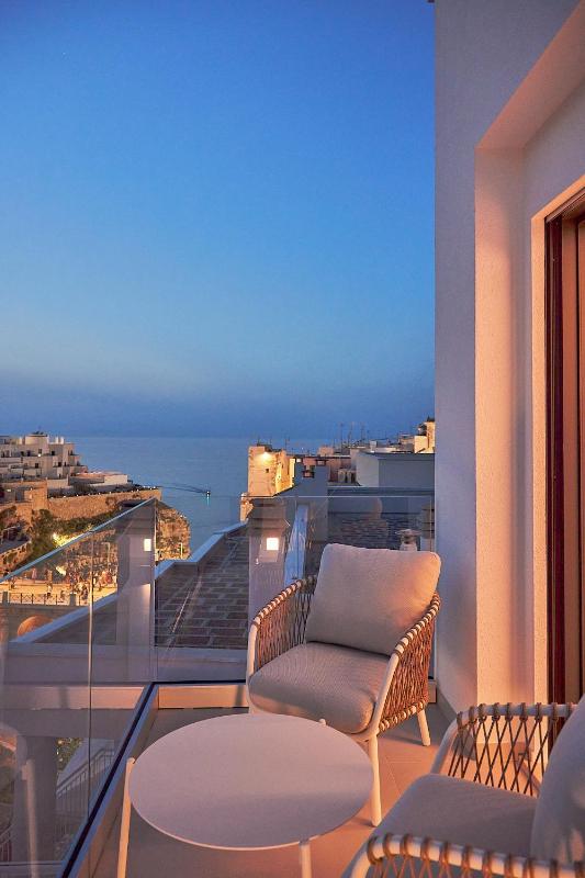 White Coast, Polignano a Mare