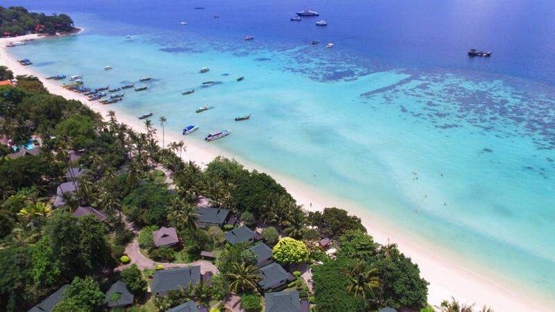 Phi Phi Holiday Resort, Leam Tong Beach, Krabi