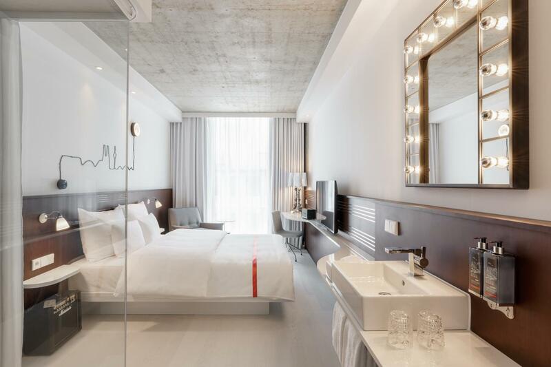 Ruby Ella Hotel Cologne, Cologne