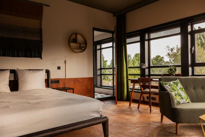 Hotel V Fizeaustraat, Amsterdam