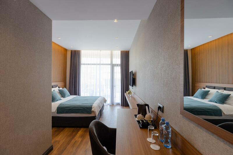 Hotel Monarch, Batumi